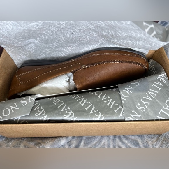 S39. NWT Johnston & Murphy Locklin Venetian TAN oiled Full Grain Leather⦠- Picture 8 of 9